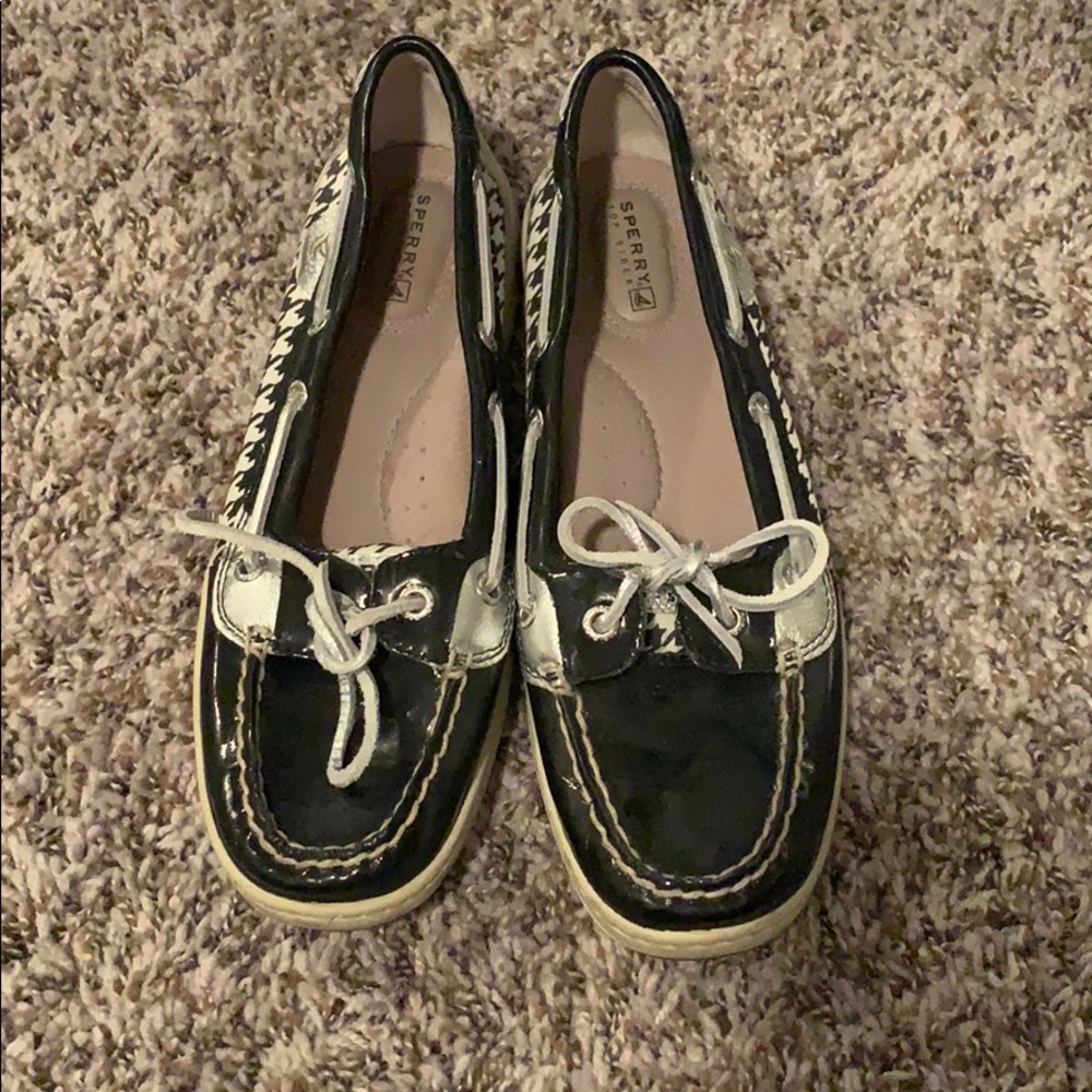 Hounds Tooth black and white slender Sperry’s